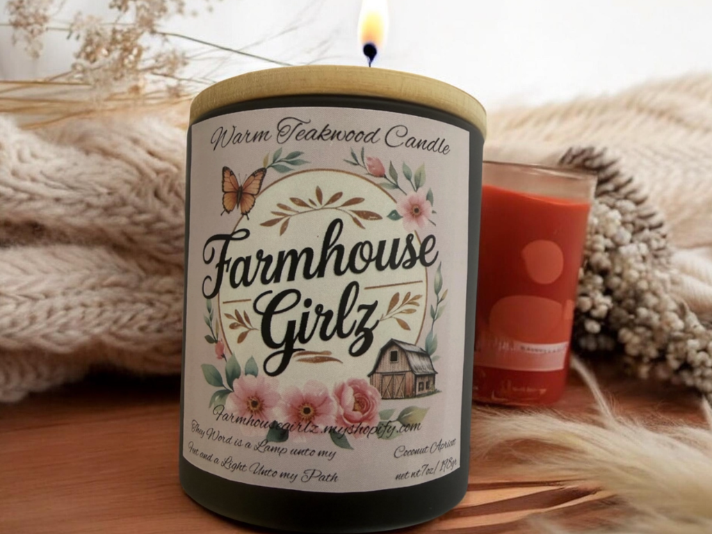 Warm Mahogany Teakwood Luxury Coconut Apricot Candle