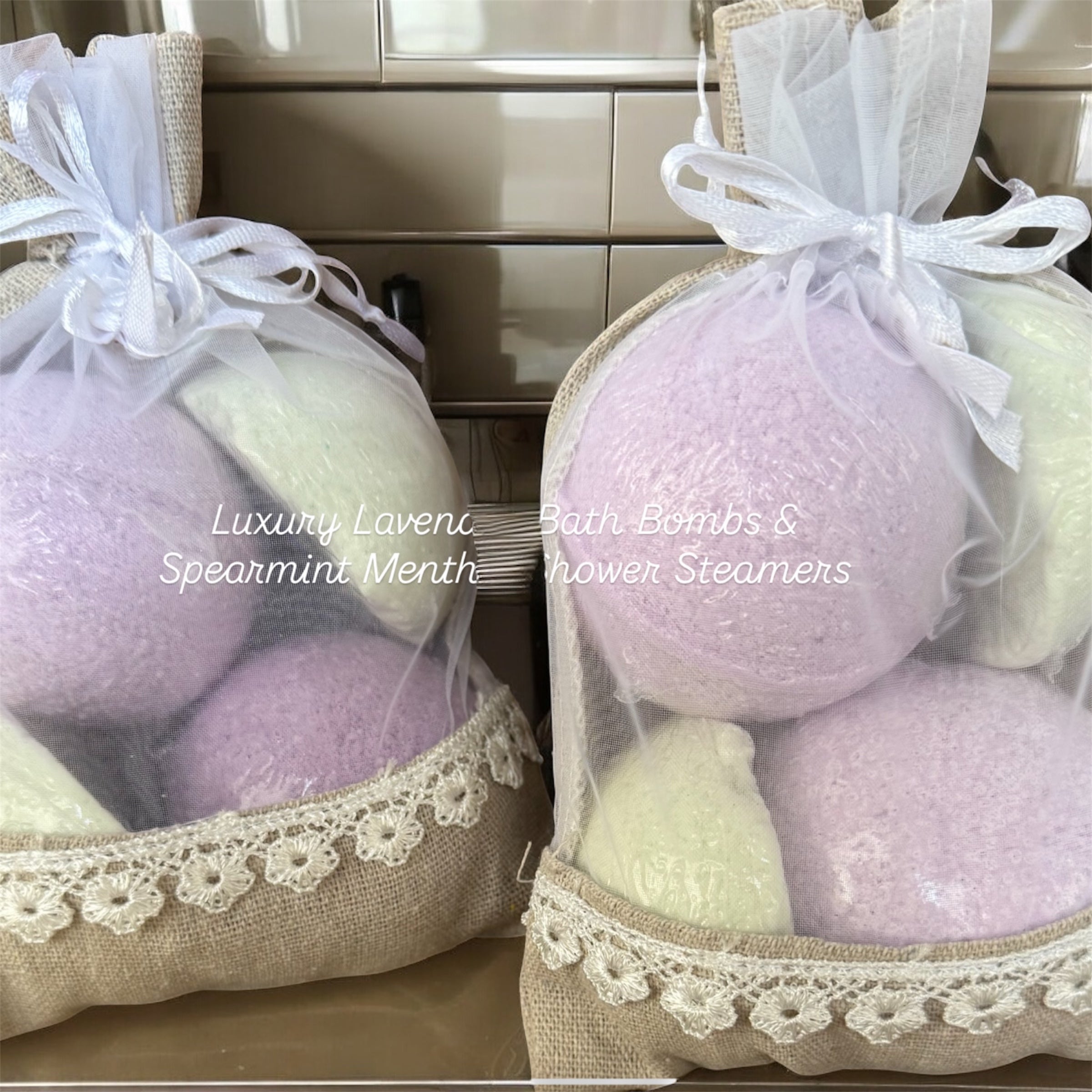 Bath Bomb & Shower Steamer Combo Gift set